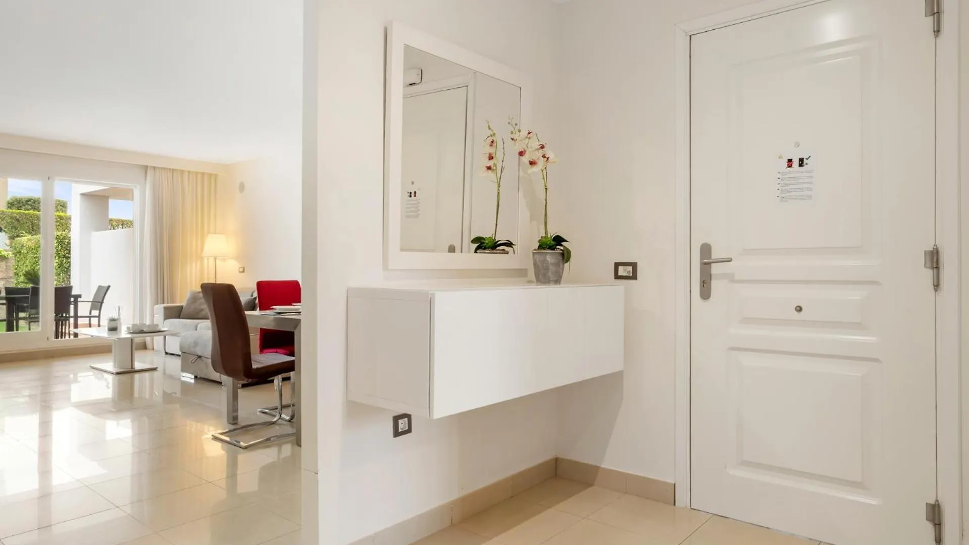 Cortijo Del Mar Resort 2 Bed Apartment Sleeps Up To 5 Estepona